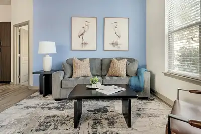 Image de Landing | Stylish 2bd, Game Room, Gym