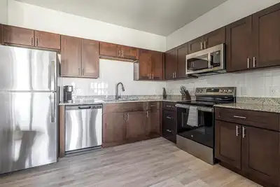 Image de Landing | Stylish 1bd, Clubhouse, Gym