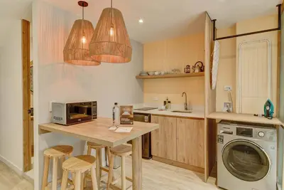 Image de w* | Spacious 2br in Prime Zona T