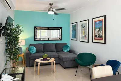 Image de Condado Escape Updated & Spacious