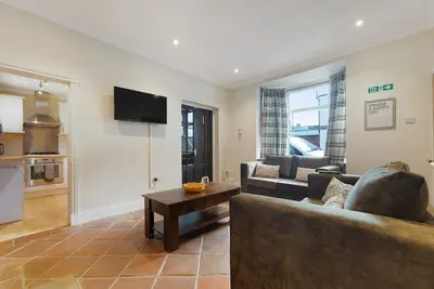 Image de New! 3br in Craig Street