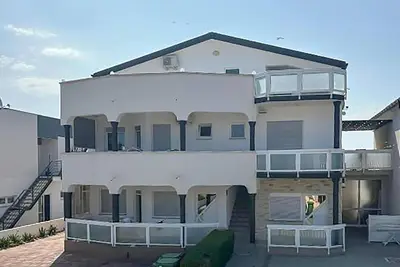 Image de Superbe appartement d'une chambre à Vir