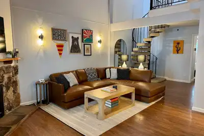 Pet Friendly | Deck & Ski Access | Sleeps 10