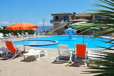 Image de Superbe appartement 1 chambre à Briatico