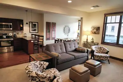 Image de Whitefish Downtown Suites #1  Fantastic 2-bed condo in the heart of Whitefish!
