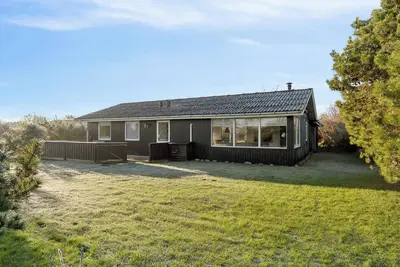 Image de Holiday oasis with peace, beach and sun terrace