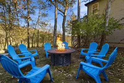 Image de Old Kinderhook 2 Decks, Firepit, Kid & Pet Friendly Golf Retreat