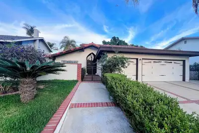 Image de Bright & Spacious 5br Home Near Disneyland & Beaches w/ Ample Parking & Rv