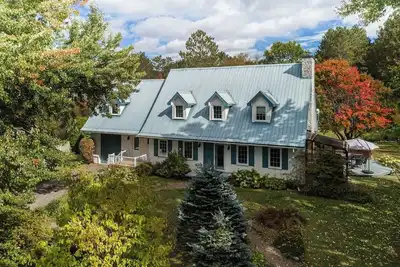 Image de Modern & Charming Canadian house Spa, Sauna, Gym