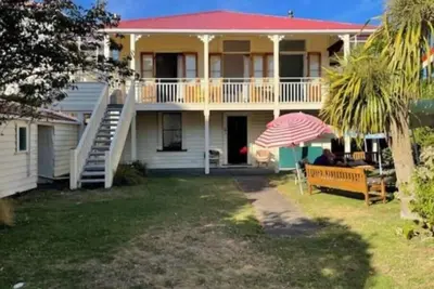 Image de Plimmerton Beachfront Homestead