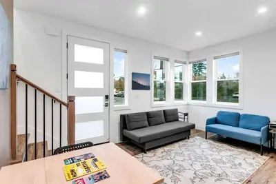 Image de Southside Sanctuary – Modern Comforts