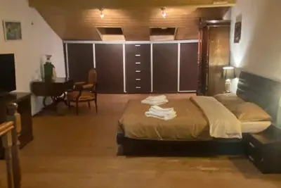 Image de Casă de închiriat ideală pentru Târgul de Crăciun - Craiova, Strada Lipscani