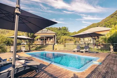 Image de Kaz Goyavier 3* - Bungalow Piscine à L'Entre-Deux