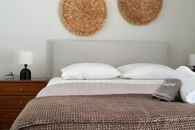 Image de Appartement « One Bedroom 8 » avec terrasse privée, Wi-Fi et climatisation