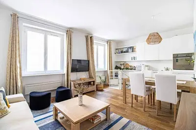 Image de Cler - Duplex Élégant et Rénové