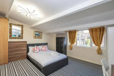 Image de Bright 6Bed Home Near Headingley Stadium & Station