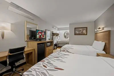 Image de Escape Near Ocala Equestrian Show Venues, Breakfast Included!