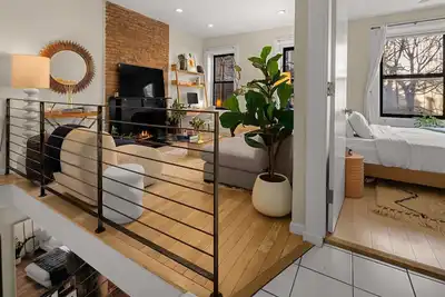 Clinton Duplex by StayHaus | 2br with Private Yard