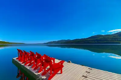 Image de Private Lakefront | Hot Tub • Fireplace Retreat