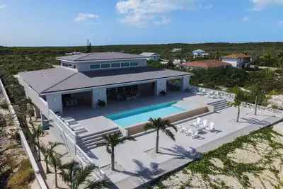 Image de Sanddollar Villa - Massive Villa on World famous Tropic of Cancer, Heated Pool