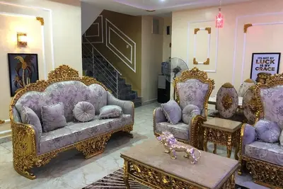 Image de A stylish, family-friendly Stay with 4 en-suite bedrooms&2 luxurious living rooms