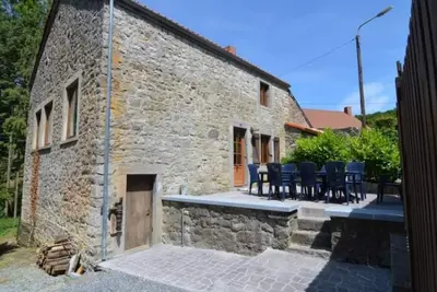 Image de Gite au pied du Chateau médiéval de Montaigle