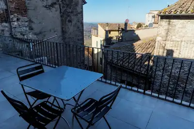 Image de Todi center -Elegant apartment with Spectacular View. Unmissable Terrace!
