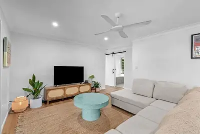 Image de Maison familiale confortable à Kingscliff, à deux pas de la plage