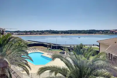 Image de T3 pour 6 pers. avec terrasse et vue sur lac à Vieux-Boucau