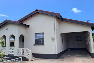 Image de Lovely 3-bedroom house located near Oistins, close to beaches and Golf course