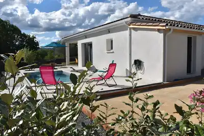 Image de Villa « Gîte Des Clapas – Lisa » avec Wi-Fi et climatisation