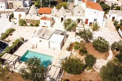 Image de Td Truly Trulli Gentle Breezes Across Olive Va. . .