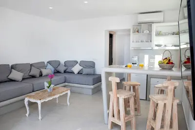 Image de Appartement de vacances 'Amethyst Romantic' avec vue mer, terrasse partagée et Wi-Fi