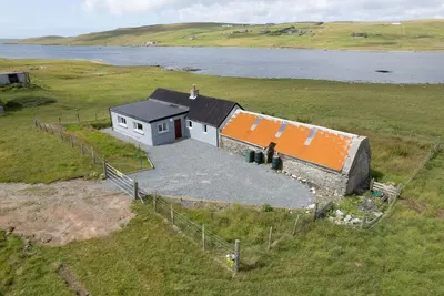 Image de Scenic Voe View Home | Log Burner, Stunning Views
