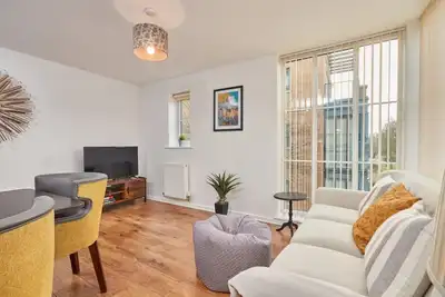 Image de New Executive Apt: Kitchen/Diner, Wifi, Parking