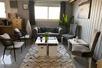 Image de Luxury Apartment Close to Shopping Malls - 3br