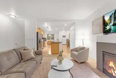 Image de Marvelous 3-bedroom house with Ac in vibrant Portland