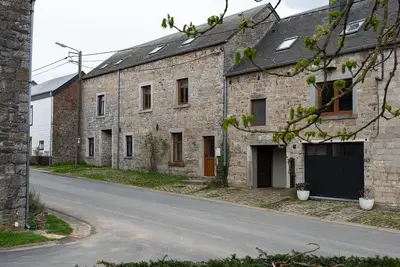 Image de Spacieuse maison de vacances avec terrasse ensoleillée