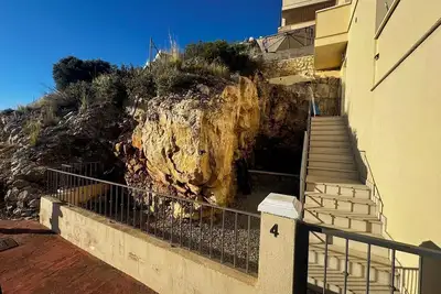 Image de Duplex avec piscine, jacuzzi, garage, avec terrasses vues mer panoramique a 180º