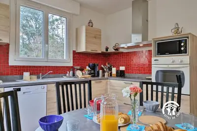 Image de Gîte lumineux proche Laval, 3 chambres, grand terrain, idéal pour familles