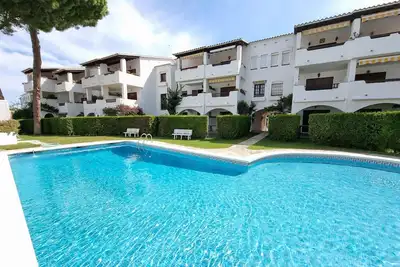 Image de Appartement à L'Escala avec piscine et parking, à 600m de la plage