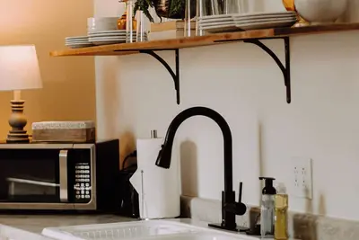 Image de Historic Main Street Loft