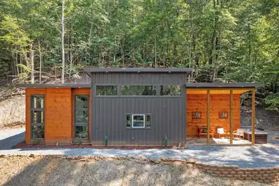 Image de Modern cabin retreat in Coosawattee River Resort