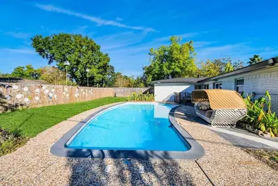 Image de Springrock Urban Getaway| Pool