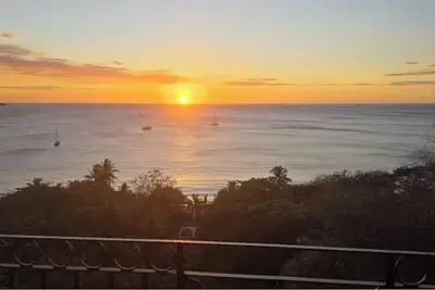 Image de Stunning Oceanview Condo Steps to Playa Flamingo w/ Pool, Bbq & Beach Access