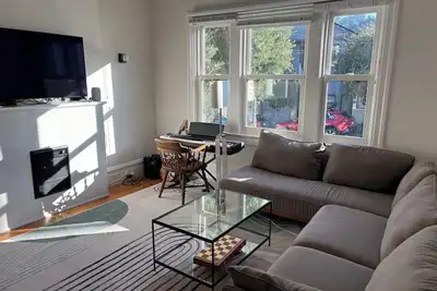 Image de Charming apartment in peaceful San Francisco neighborhood