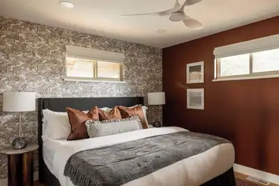 Image de Cozy Luxe Getaway Near Trails + Town