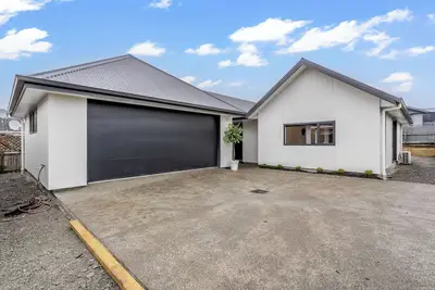 Image de New Townhouse on Clyde Street