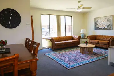 Image de Budget Friendly 2br Denman Villa