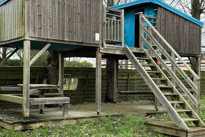 Image de Cabane Pilotis 4 personnes